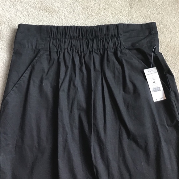 Cotton Skirt with Pockets - Picture 2 of 4